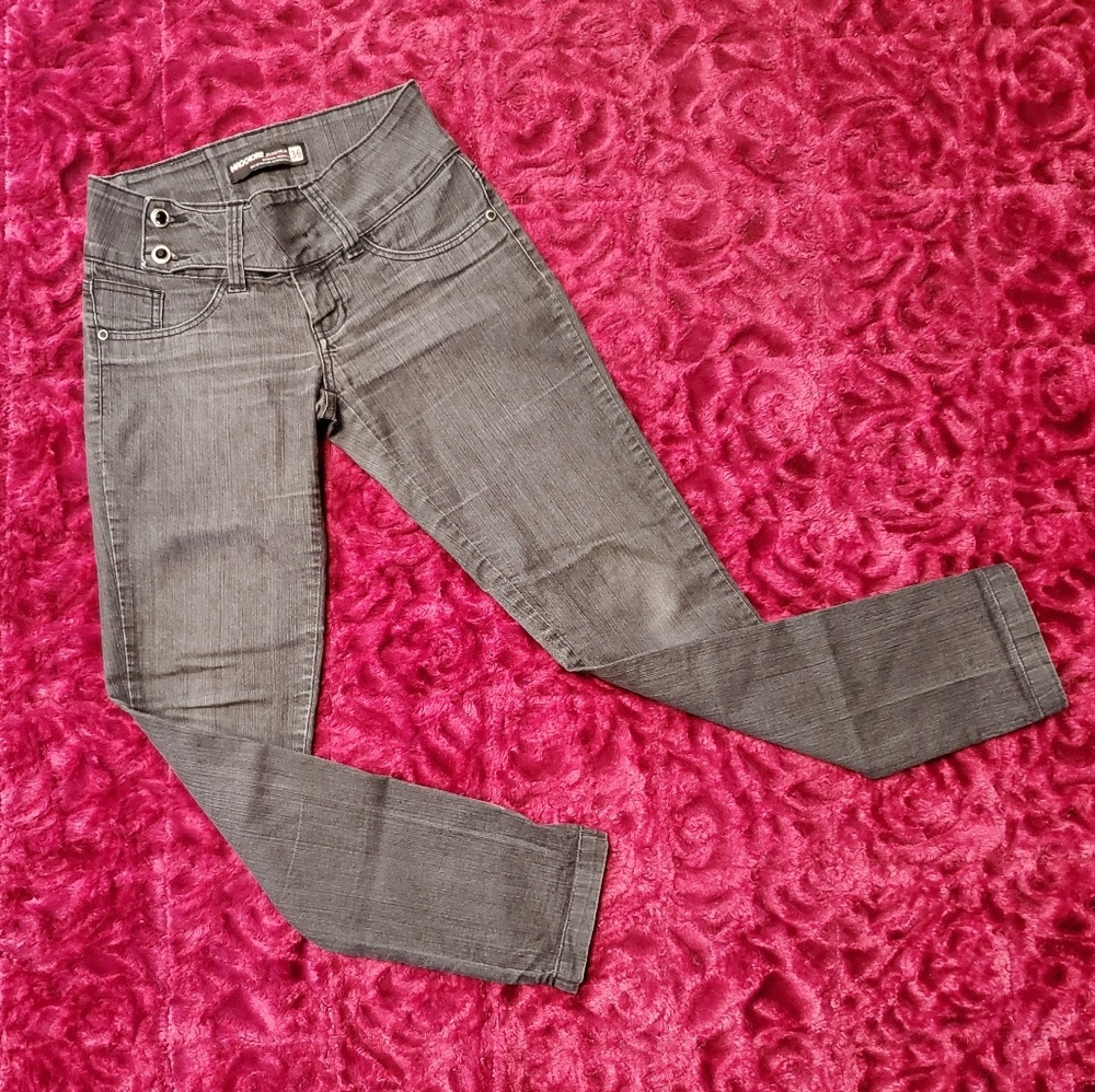 MAGGIORE BLACK/ GRAY FADED SKINNY JEANS